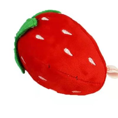 10cm Phim hoạt hình Dâu tây Mặt dây chuyền sang trọng Chìa khóa đồ chơi mềm cho món quà sinh nhật trên ô tô